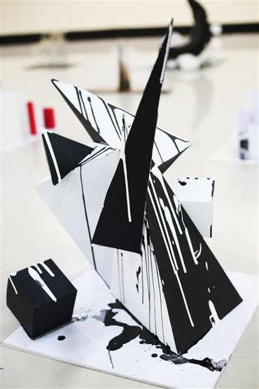 C:UsersadminDesktop7.12.28-构成设计课程展新建文件夹ZT8A0271 拷贝.jpg